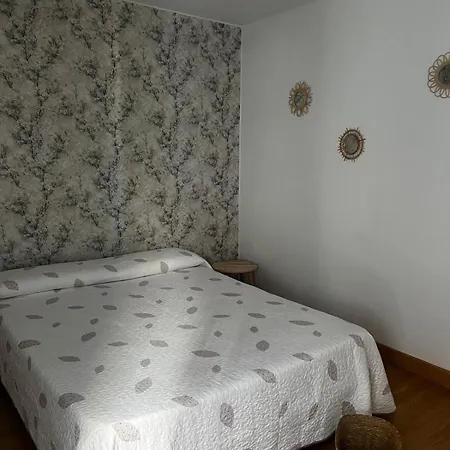 Piso Centrico En Pravia, Con 3 Sin Ascensor 아파트 프라비아