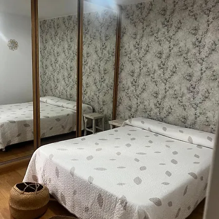 Apartamento Piso Centrico En Pravia, Con 3 Sin Ascensor *